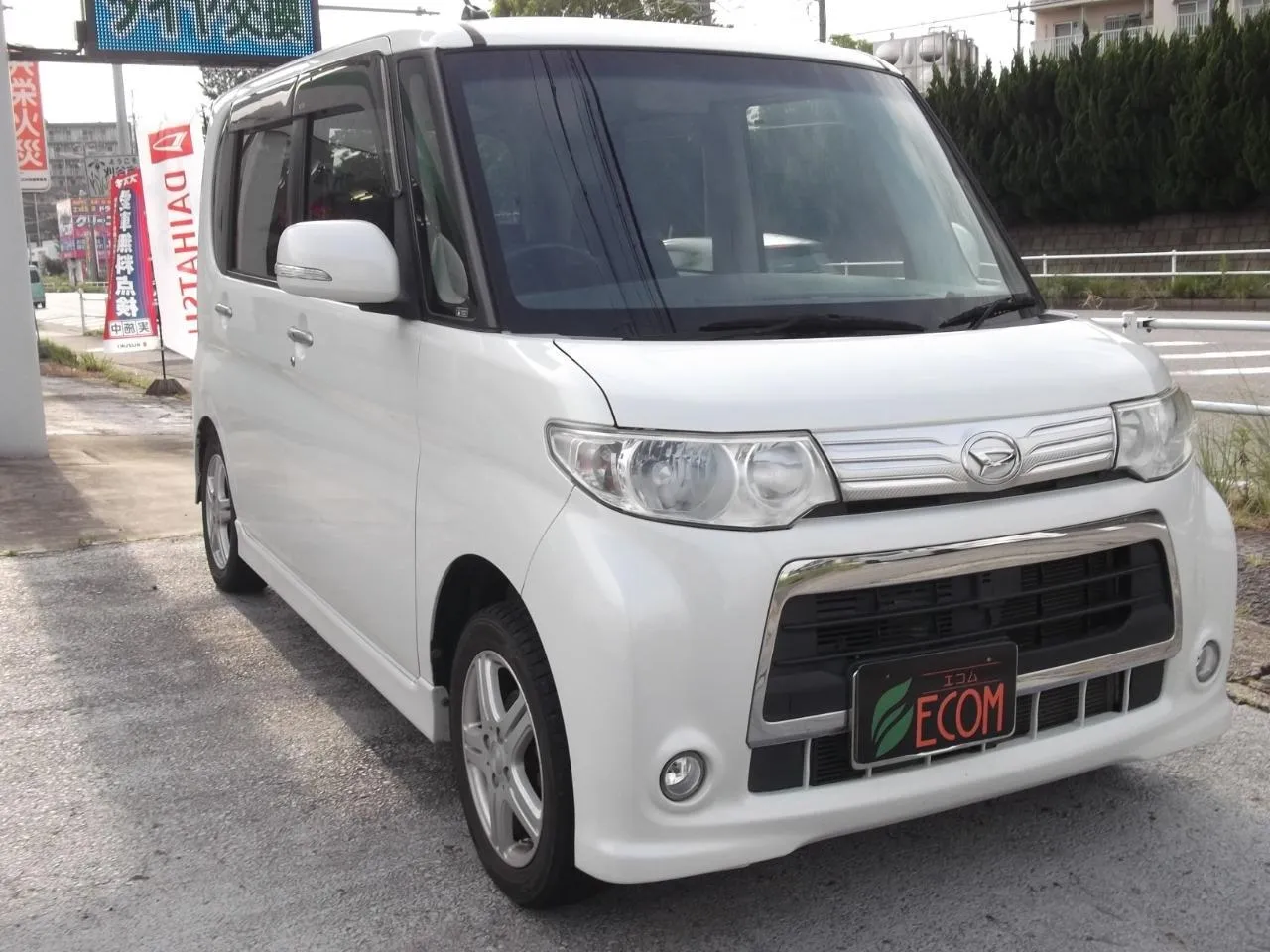 タント カスタムRS